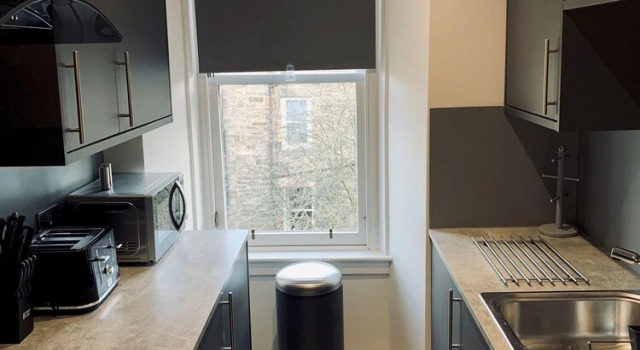 Stylish Apartment In Vibrant Tollcross, Забронировать Апартаменты/квартира Апартаменты Эдинбурга, рядом с St George's West Church, Апартаменты/квартира