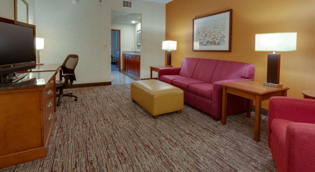 Drury Inn & Suites Baton Rouge, Prenota Hotel Hotel a Missouri con piscina, Piscina