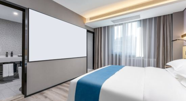 Люкс Home Inn Selected (Jinan Shandong University Hongjialou Daming Lake Branch)