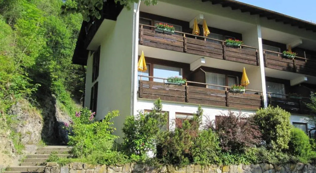 Кровать в общем номере Hotel Ruchti - Zeit für mich