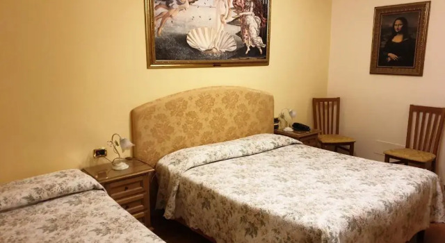 Трёхместный номер Classic Hotel La Rosa