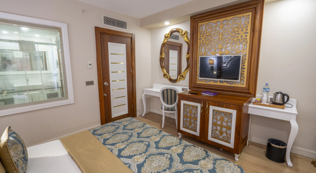 J'adore Deluxe Hotel & Spa