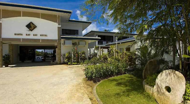 Manta Ray Bay Resort