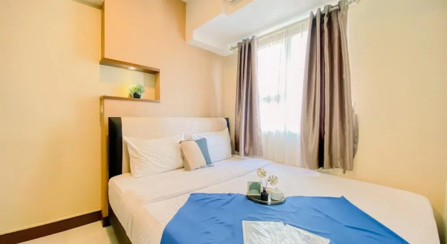 Апартаменты Deluxe Homey and Comfort Stay 2BR Cinere Resort Apartment