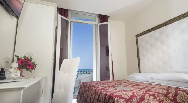 Двухместный номер Superior с балконом и с видом на море Hotel Lido Viserba