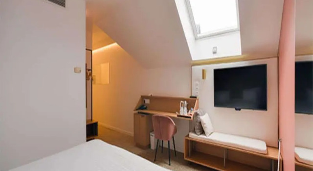 Двухместный номер Standard с балконом Best Western Plus Paris Meudon Ermitage