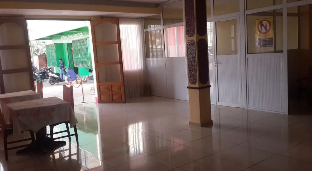 Hotel Plazza Inn