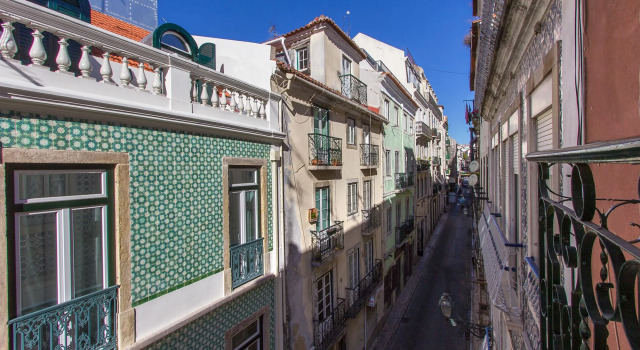 Room Atalaia - Bairro Alto, Забронировать Отель Мизерикорди Лиссабон, рядом с Памятник Жозе-Томасу ди Соуза-Мартенсу