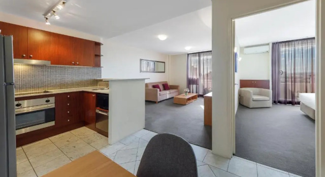 Апартаменты c 1 комнатой Park Regis Concierge Apartments