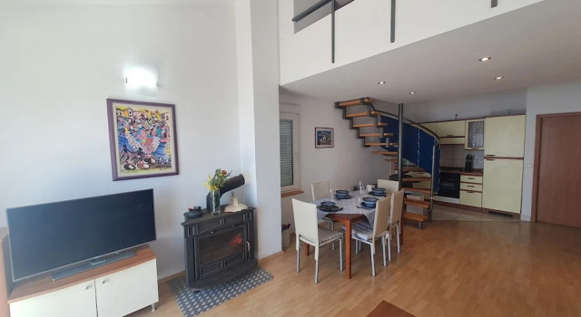 Апартаменты с балконом Apartment Dea