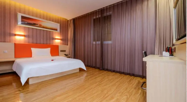 Номер Premium 7Days Premium Chongqing Jiefangbei Commercial Street Branch