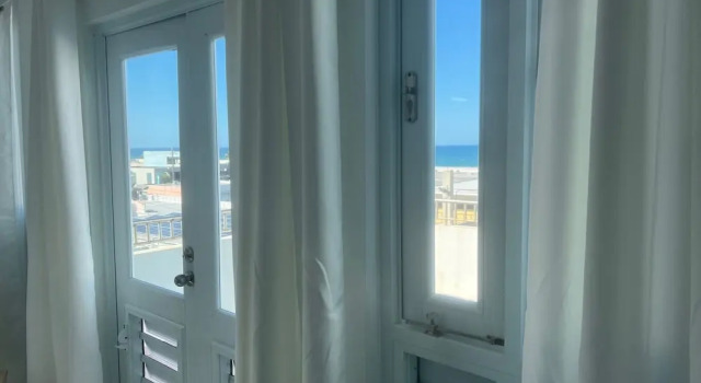 Arecibo Hotel 4301