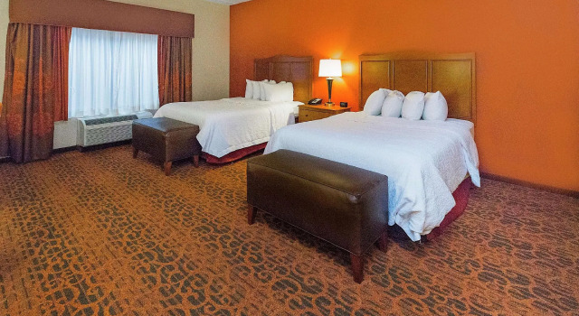 Четырёхместный номер Standard Hampton Inn Waynesburg