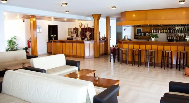 Lena Beach Hotel