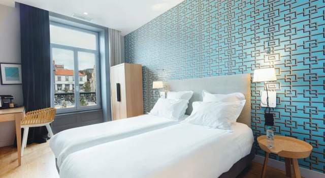 Двухместный номер Superior с балконом The Originals Boutique, Hôtel Le Lion, Clermont-Ferrand