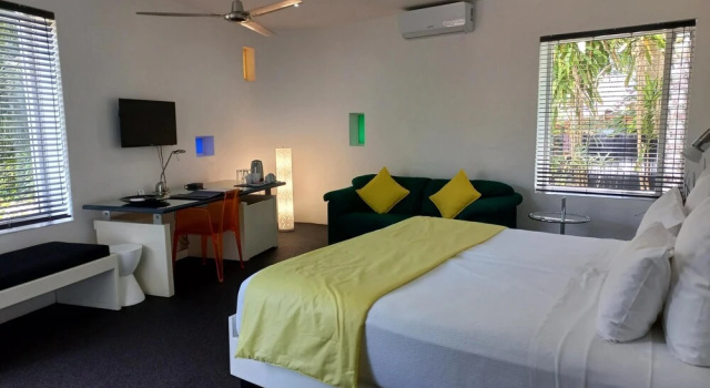 Номер Standard с балконом Serene-estate Boutique Guesthouse