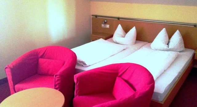 Landhotel Bayerwald, Varaa Hotelli Hotellit Baijeri pysäköinnillä, Pysäköinti