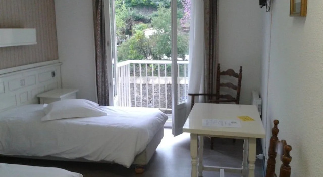 Aparthotel New Palmarium, Забронировать Отель Амели-ле-Бен-Палальда Pyrénées-Orientales, рядом с Информационно-туристический центр Амели-ле-Бен-Палальда
