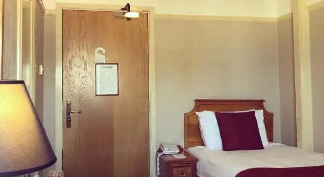 Номер Standard Hotel Victoria