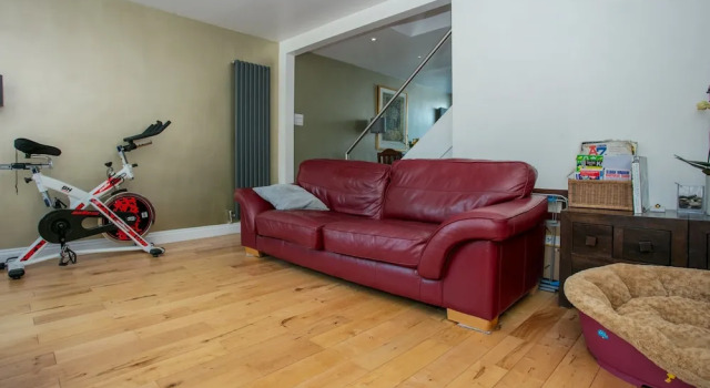 Clapham Junction House With Garden, Varaa Hotelli 3 tähden hotellit kohteessa Merseyside, 3*
