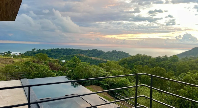 Коттедж Prime Hermosa- Ocean View Villa with Infinity Pool