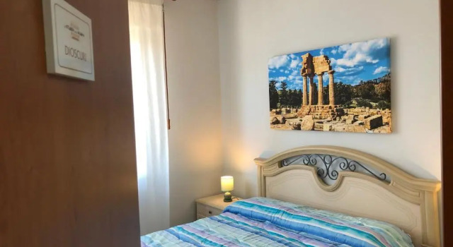 Le stanze dell'Olimpo, Book Hotel Hotels in Sicily with Parking, Parking