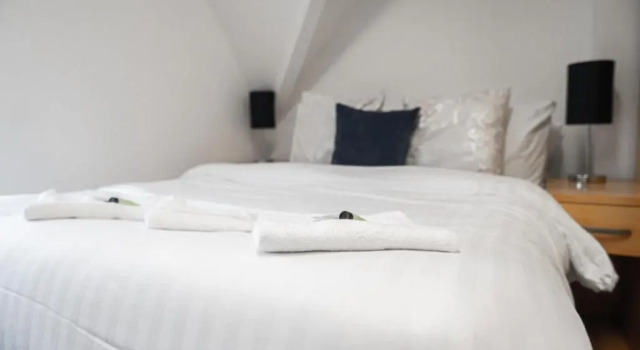 Brooklands Lodge, Забронировать Гостевой дом Борнмут Дорсет, рядом с Пирс Борнмута