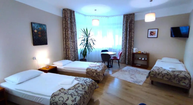 Четырёхместный номер Standard Hotel Polonia