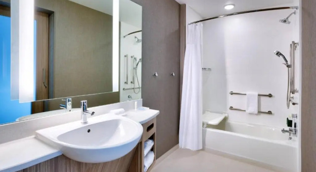 Люкс Springhill Suites by Marriott Colorado Springs North/Air Force Academy