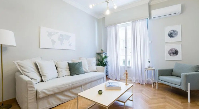 UPSTREET Acropolis Heart Apartments