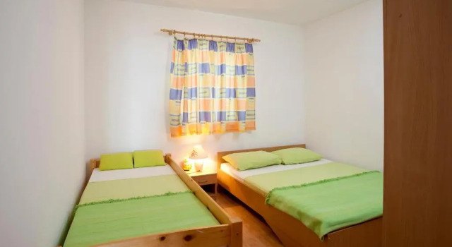 Апартаменты с 2 комнатами с балконом и с видом на море Apartments Fani