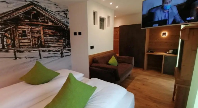 Hotel LIdeale, Забронировать Отель Отели в центре Моэна, в центре