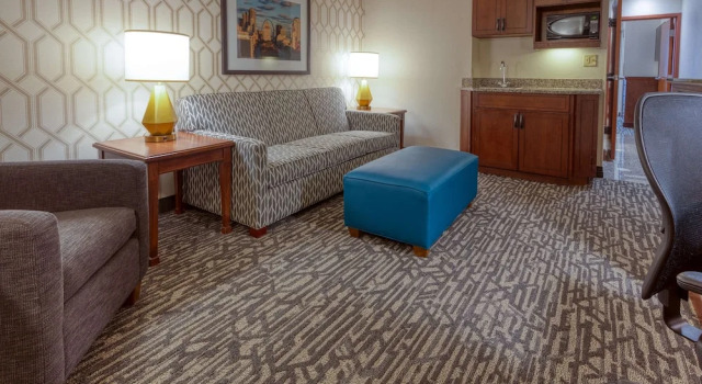 Двухместный люкс Drury Plaza Hotel St. Louis Chesterfield