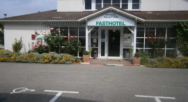 Fasthôtel Paris Ouest - Plaisir, Book Hotel Plaisir 