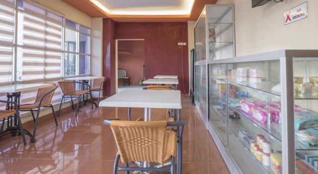 Rumah Indah Eksekutif Home Stay by RedDoorz
