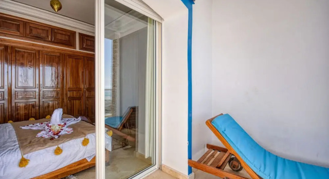 Апартаменты с видом на море Blue Wave Lodge