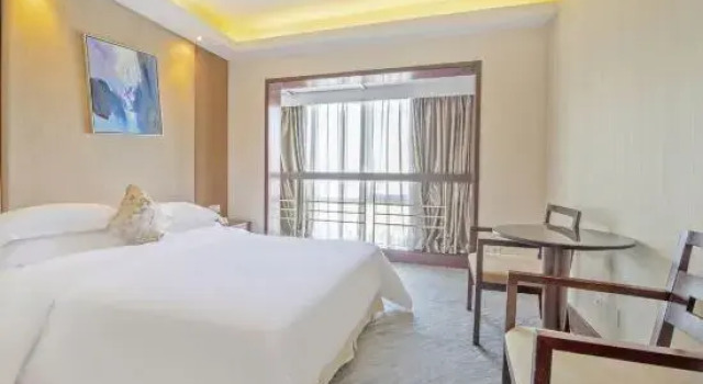 Люкс Rich Hotel
