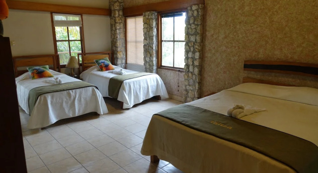 Hotel Bahia Taitza, Book Hotel Hotels in Peten with Parking, Parking