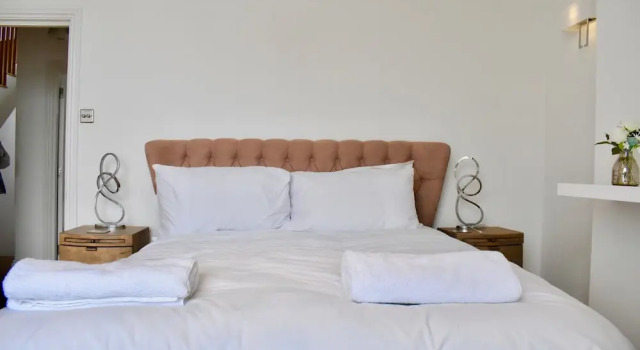 Three Bedroom Penthouse in Brighton, Забронировать Апартаменты/квартира Брайтон-энд-Хов 