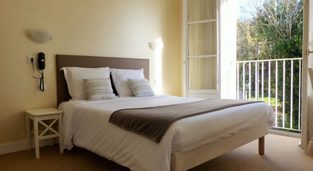 Двухместный номер Standard Hotel Val De Loire