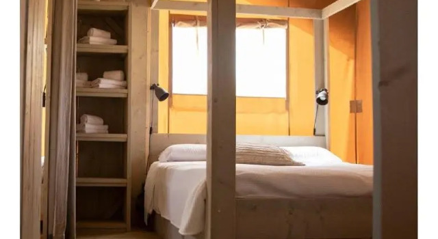 Тент Camping Vilanova Park