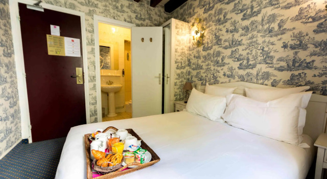 Номер Classic Hôtel Regyns Montmartre
