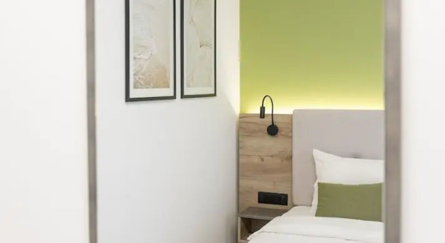 Полулюкс с балконом Olive Boutique Hotel