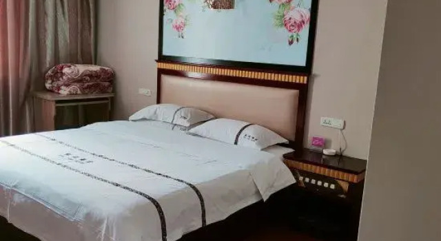 Jianhe Hyatt Business Hotel, Prenota Hotel Yang'asha Guizhou