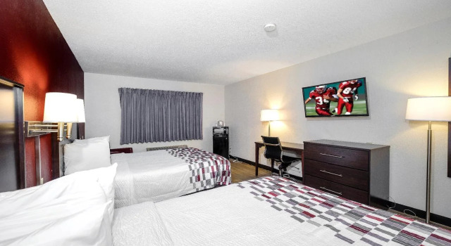 Holton Inn and Suites