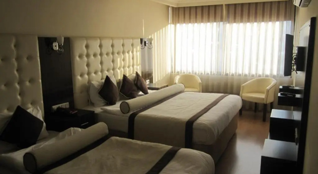 Трёхместный номер Standard Alican 1 Hotel