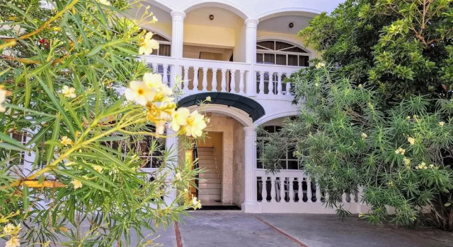 Costambar Beachfront Stay with Pool, Забронировать Апартаменты/квартира Апартаменты Сан-Фелипе-де-Пуэрто-Платы, Апартаменты/квартира