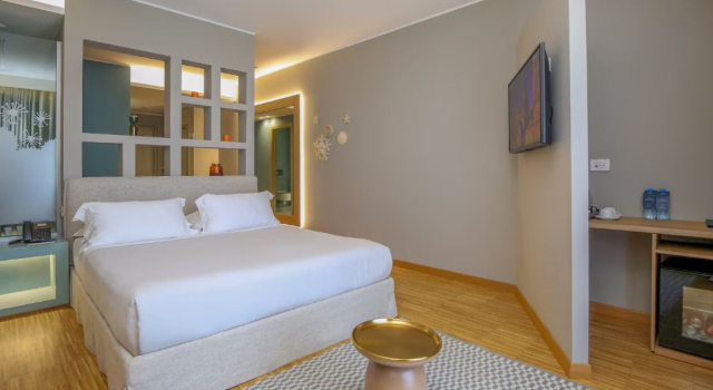 Полулюкс с видом на море Hotel Vlora Priam, Affiliated by Meliá