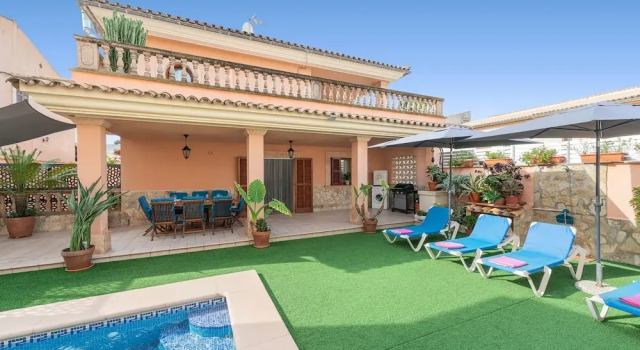 Вилла Cas Barber in Muro With 4 Bedrooms and 3 Bathrooms