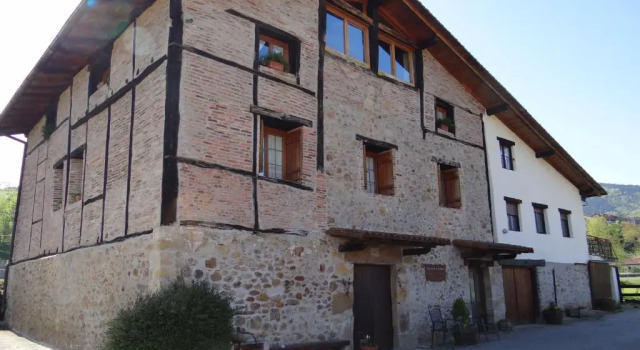 Agroturismo Ondarre, Buchen Sie Hotel Segura Guipuzcoa